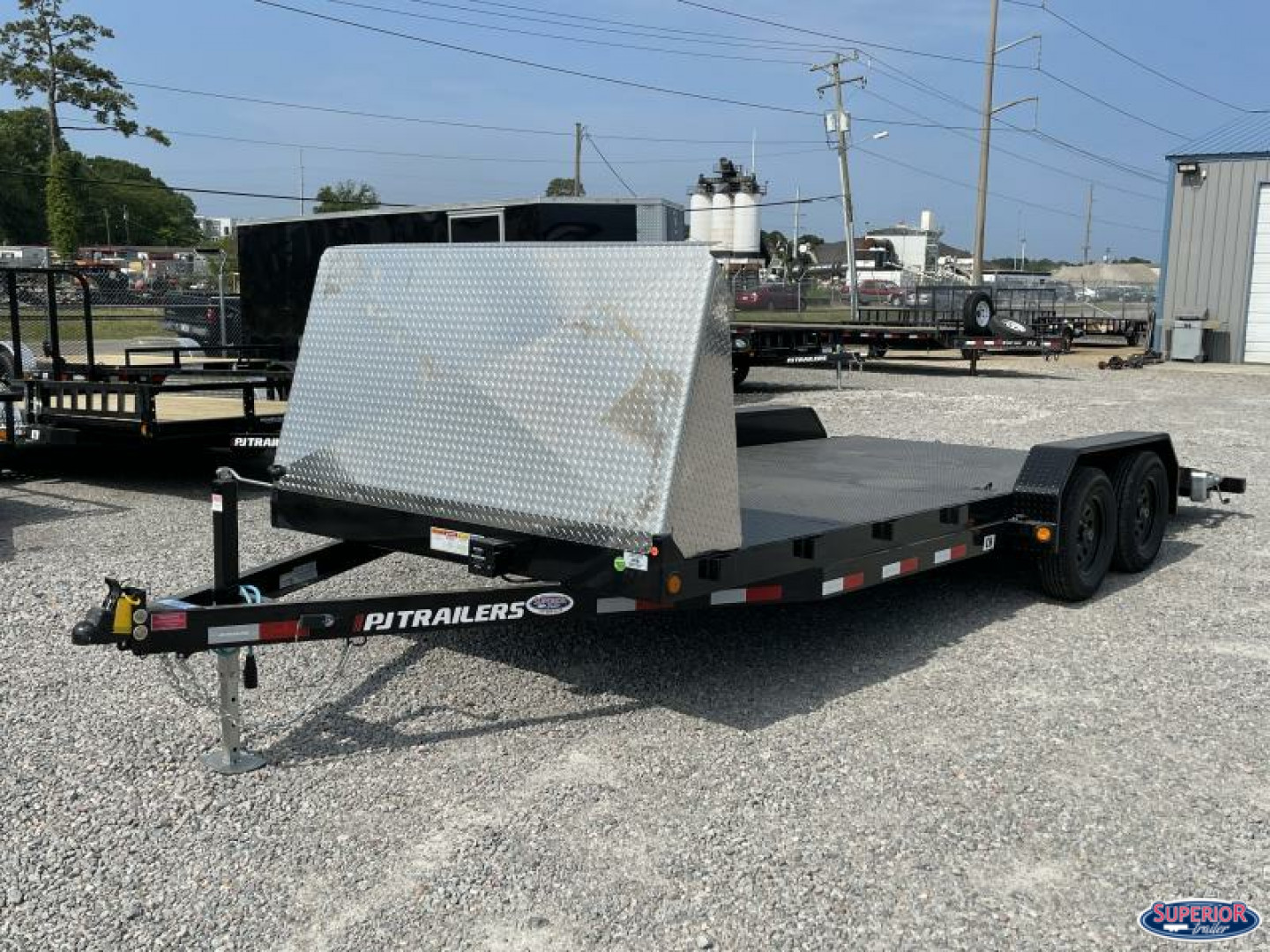New 2024 PJ Trailers 20' CH 7K Car Hauler