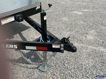 New 2024 PJ Trailers 20' CH 7K Car Hauler
