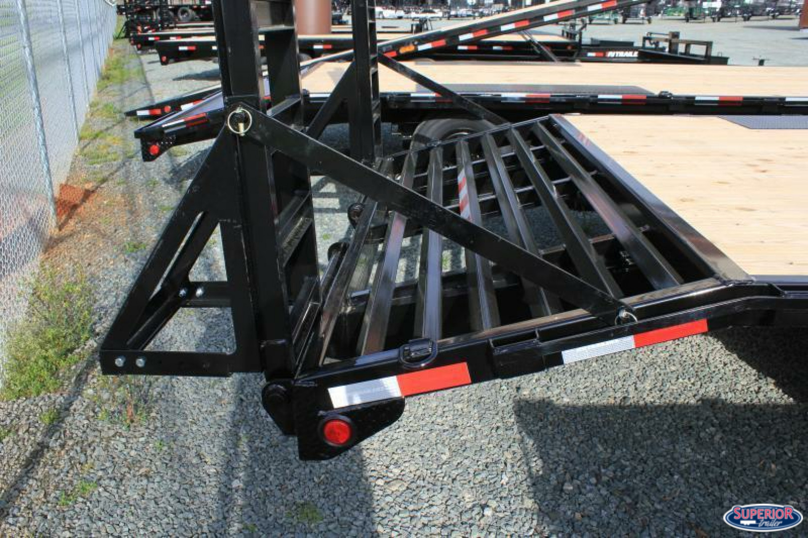 New 2024 PJ TRAILERS 22 L6 10K Deckover Trailer