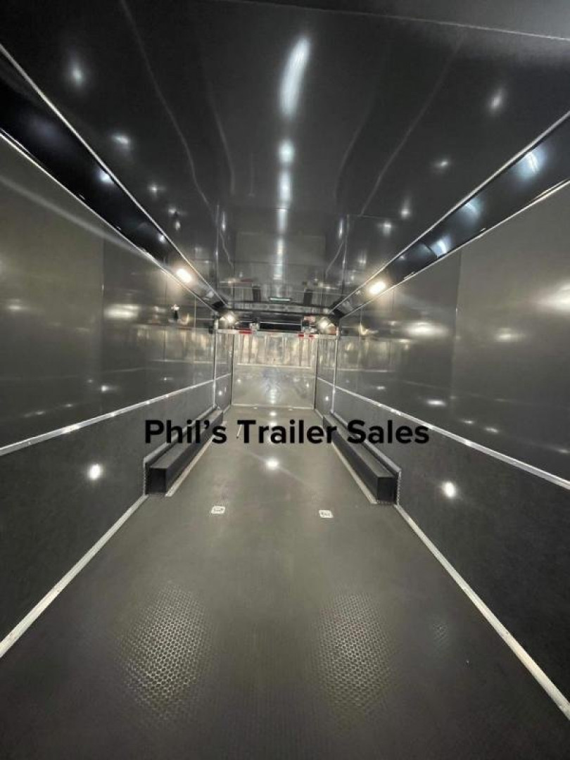 New 2025 Haulmark 8.5 X 34 HAULMARK EDGE PRO RACE TRAILER Car / Racing Trailer