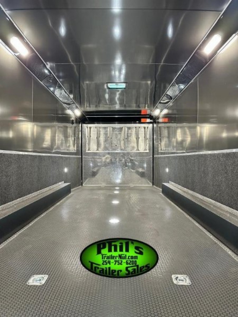 New 2025 Haulmark 8.5 X 34 HAULMARK EDGE PRO RACE TRAILER Car / Racing Trailer