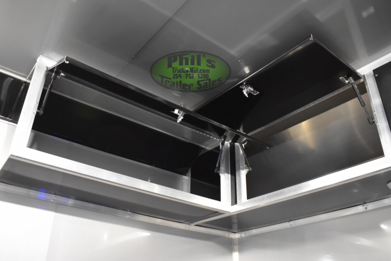 New 2024 Haulmark 8.5X34 HAULMARK EDGE PRO ELECTRIC AWNING & REAR DOORS Car / Racing Trailer