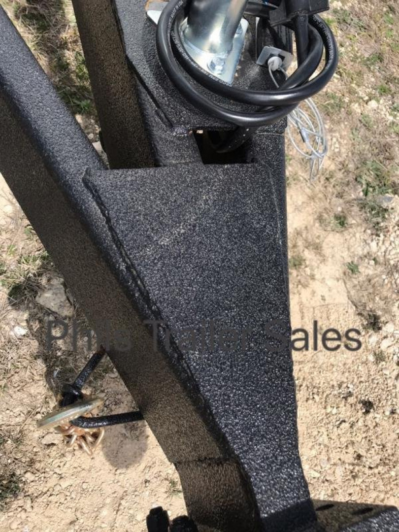 New 2025 Haulmark 8.5X34 HAULMARK EDGE PRO ELECTRIC AWNING & AIRLINES Car / Racing Trailer