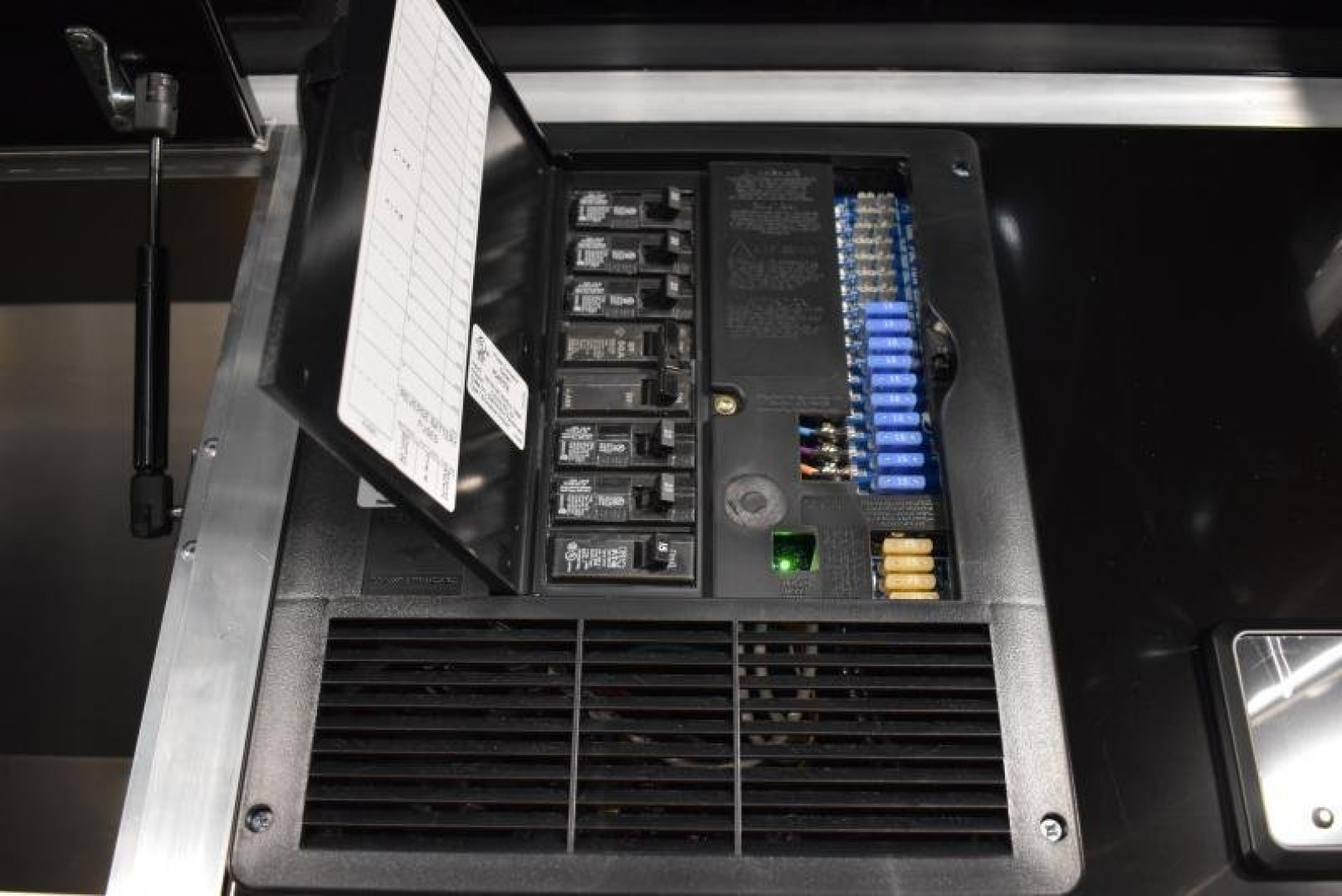 New 2025 Haulmark 8.5X34 HAULMARK EDGE PRO ELECTRIC AWNING & AIRLINES Car / Racing Trailer