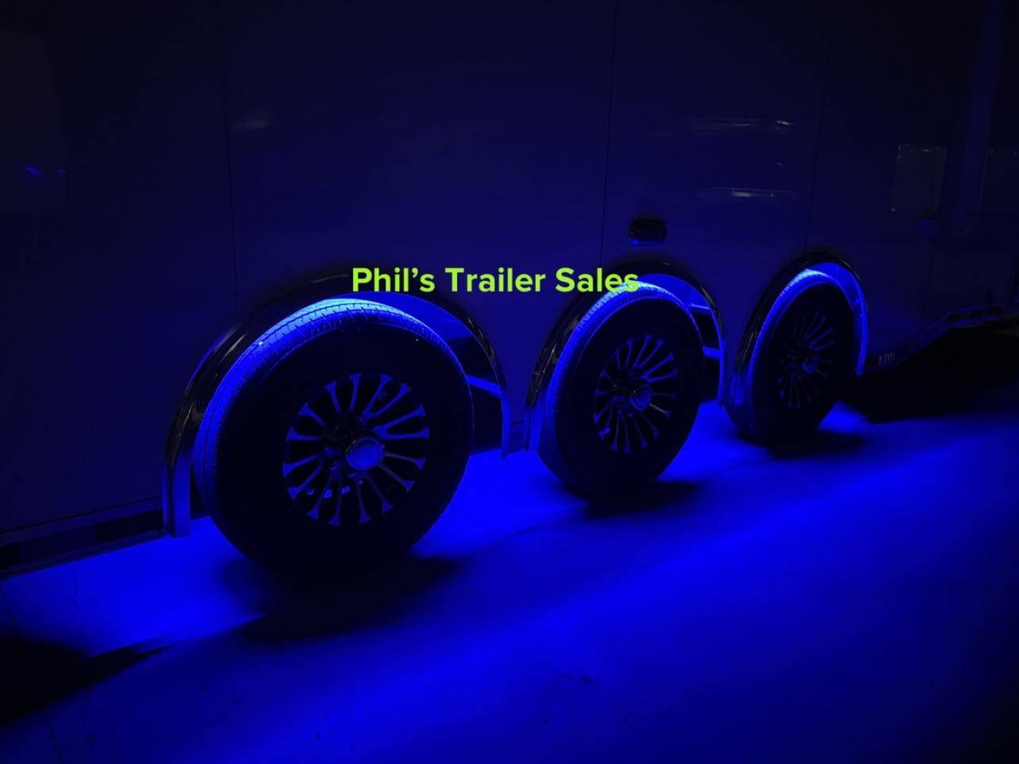 New 2025 Haulmark 8.5X34 HAULMARK EDGE PRO CAR HAULER Car / Racing Trailer 2 ELECTRIC AWNINGS & AIRLINES!