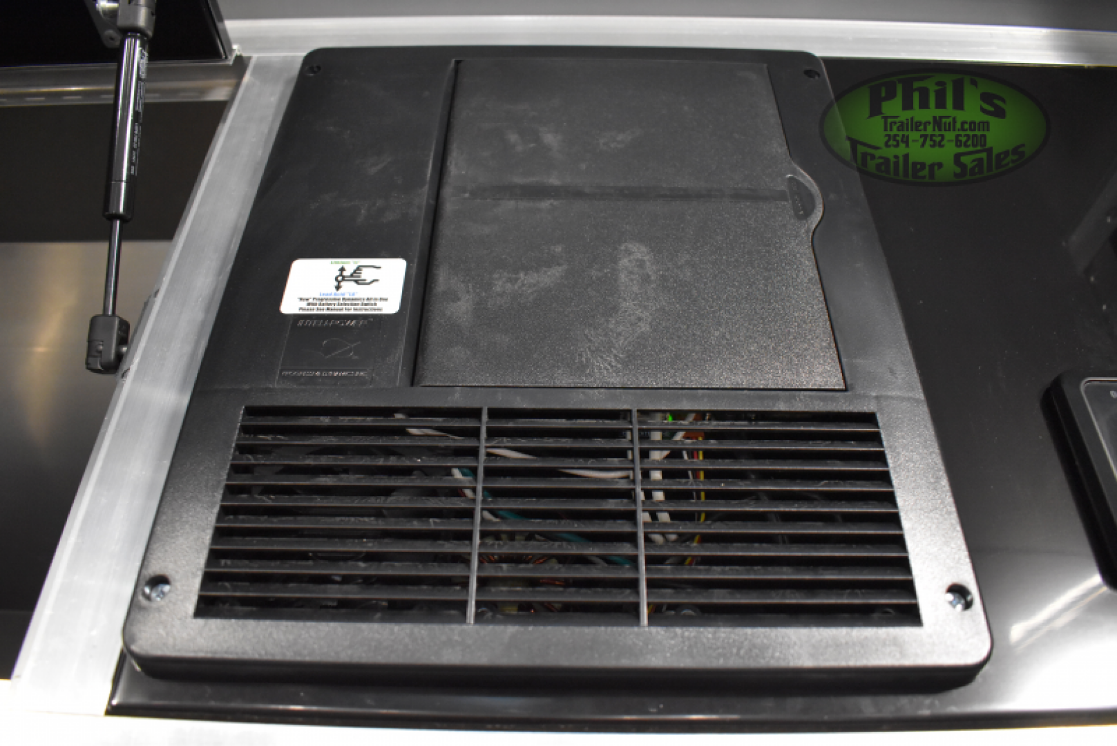 New 2025 Haulmark 8.5X34 HAULMARK EDGE PRO CAR HAULER Car / Racing Trailer 2 ELECTRIC AWNINGS & AIRLINES!