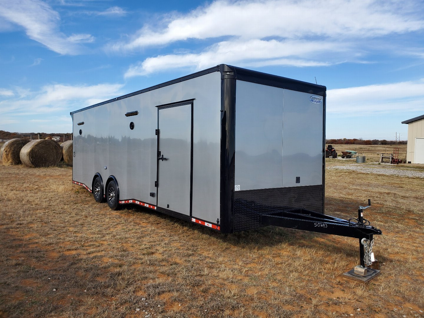 New 2024 Continental Cargo 28' NOS Car / Racing Trailer