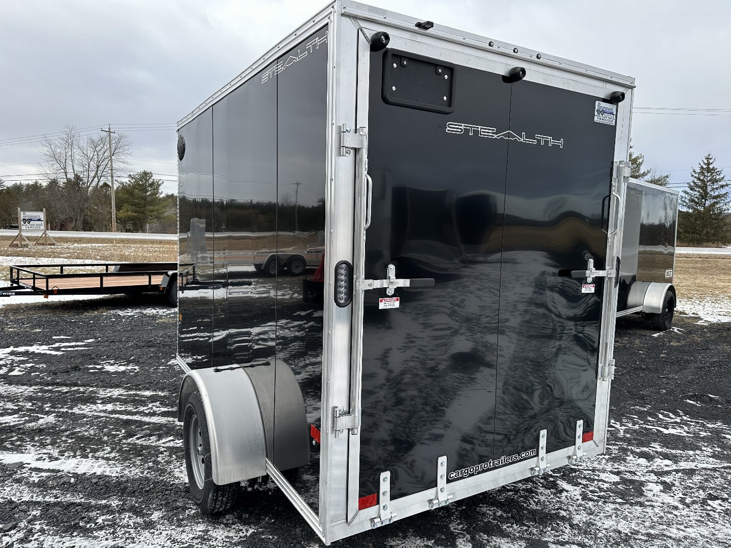 New 2025 ALCOM 6 X 10 STEALTH Cargo / Enclosed Trailer