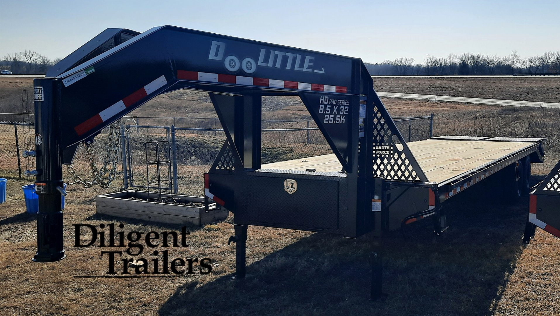 New 2025 DOOLITTLE TRAILER MFG 102" x32' Gooseneck Deckover Equipment Trailer