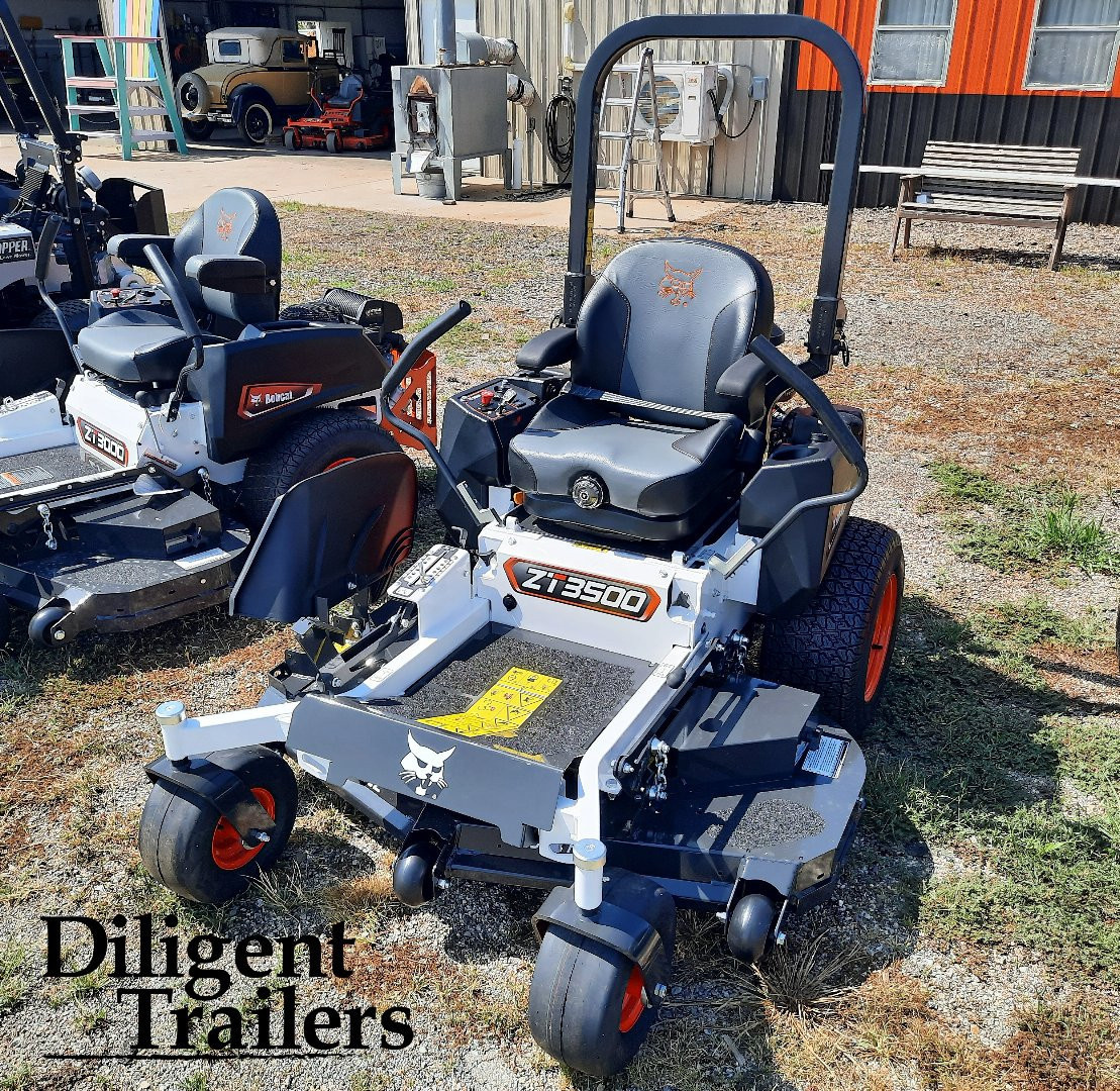 New Bobcat ZT3500 52  Zero Turn Lawn Mower