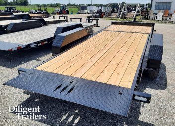 New 2024 DOOLITTLE TRAILER MFG 82"x22' EZ Loader GT Equipment Trailer