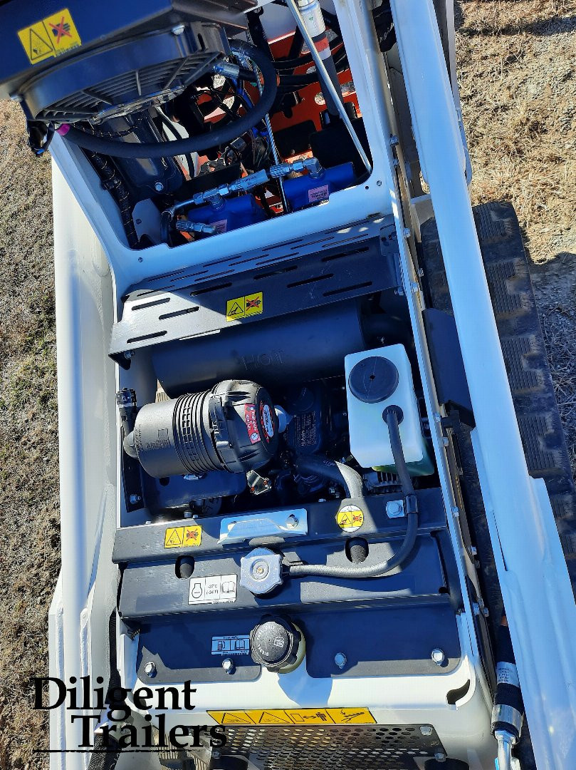 New Bobcat MT100 Loader