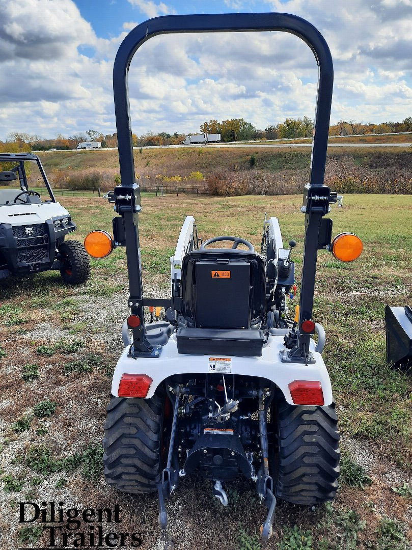 New Bobcat CT1021 Tractor
