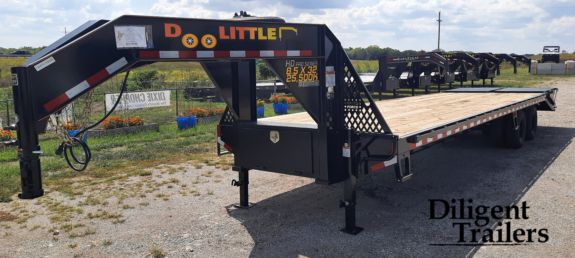 New 2024 DOOLITTLE TRAILER MFG 102" x32' Gooseneck Deckover Equipment Trailer