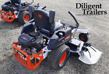 New Bobcat ZT3061SE Zero Turn Lawn Mower