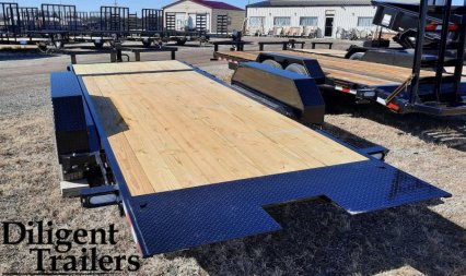 New 2022 Doolittle Trailer Mfg 82"x20' Tandem Axle 14K EZ Loader GT Equipment Trailer