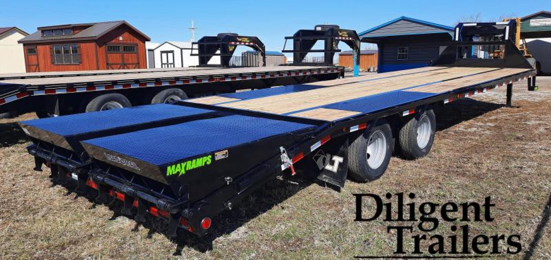 New 102" X 32' TANDEM LOW-PRO GOOSENECK