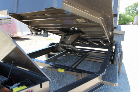 New 2025 Diamond T 8314DMO140 Dump Trailer