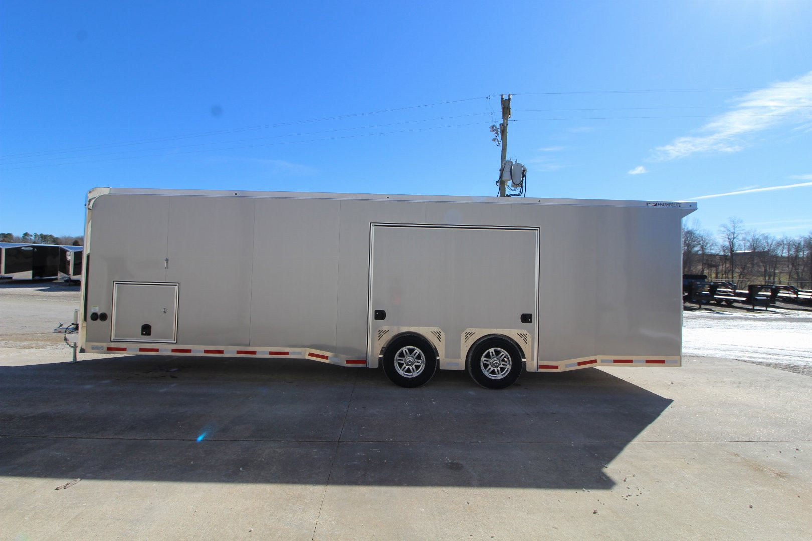 New 2025 Featherlite Trailers 4410-028A Car / Racing Trailer