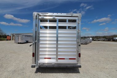 New 2024 Featherlite Trailers 8117 6'7 X 20' Stock / Stock Combo Trailer