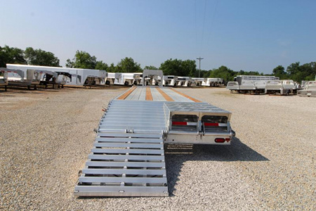 New 2023 EBY GN25K30 Flatbed Trailer