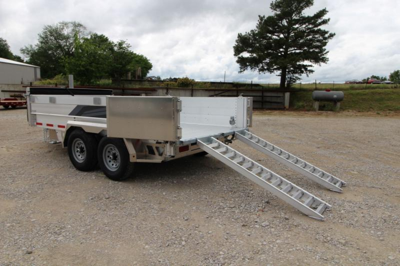 New 2022 EBY CB14K  Dump Trailer