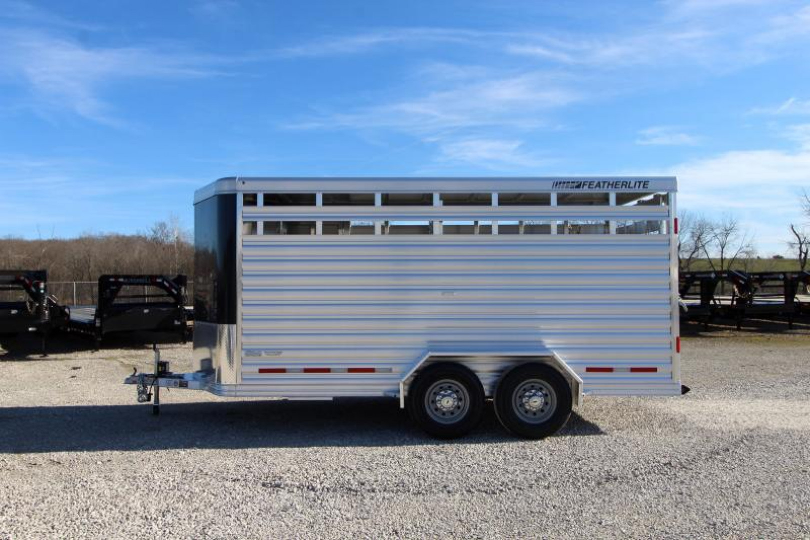 New 2023 FEATHERLITE 8107-6716 Stock / Stock Combo Trailer