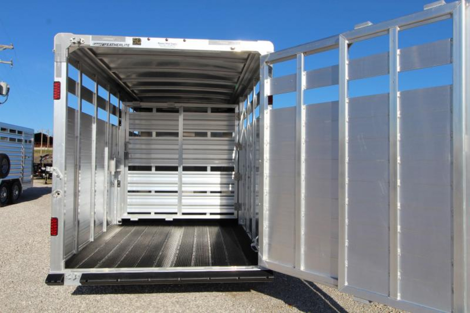 New 2023 FEATHERLITE 8107-6716 Stock / Stock Combo Trailer