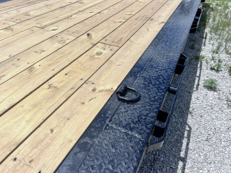 New 2026 IRON BULL 102 X 40 GOOSENECK EQUIPMENT TRAILER W/ TRIPLE AXLES AND DRIVE OVER FENDERS