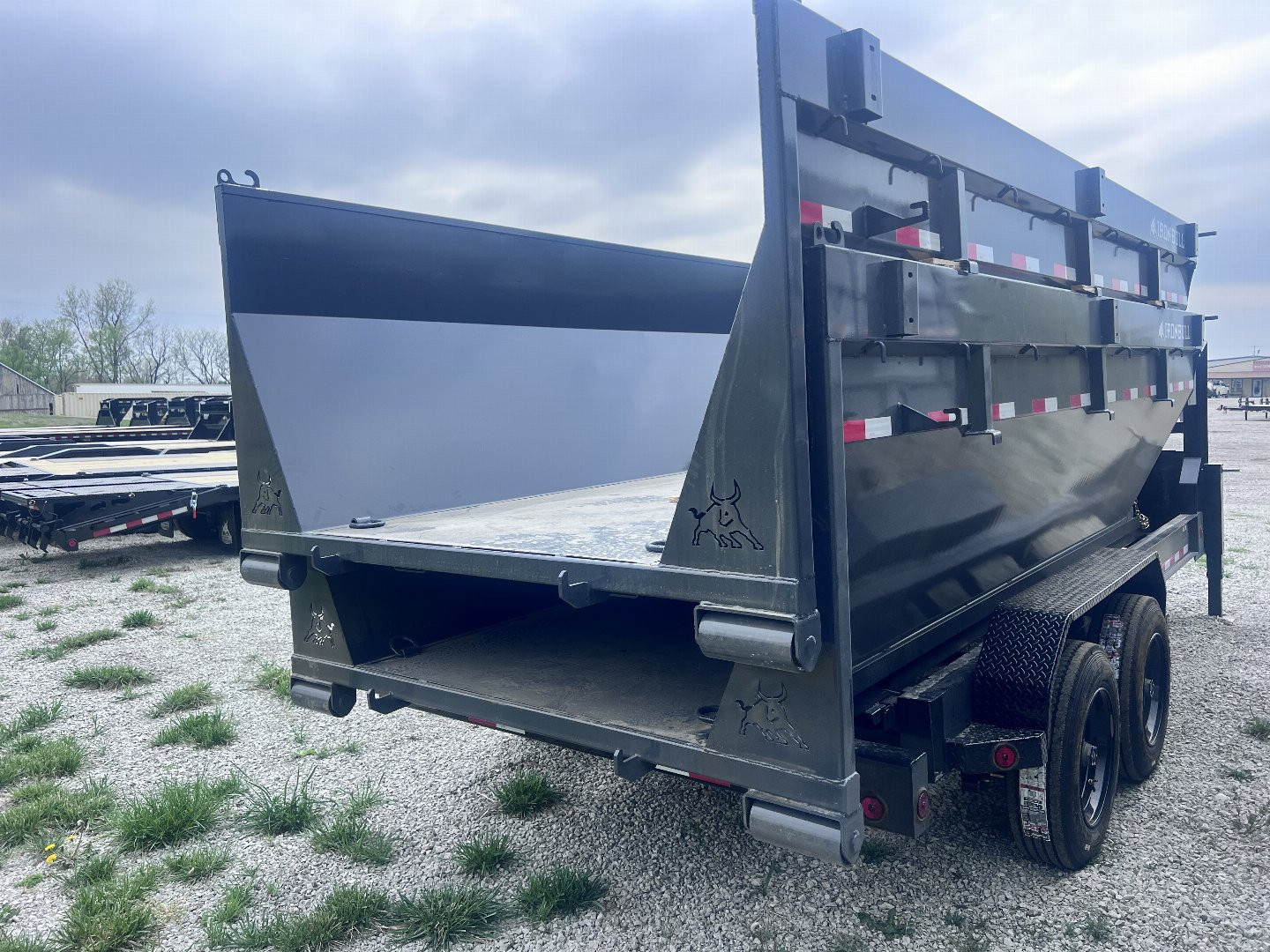 New 2026 IRON BULL 83x16 GOOSENECK ROLL OFF DUMP TRAILER W/ 1 BIN