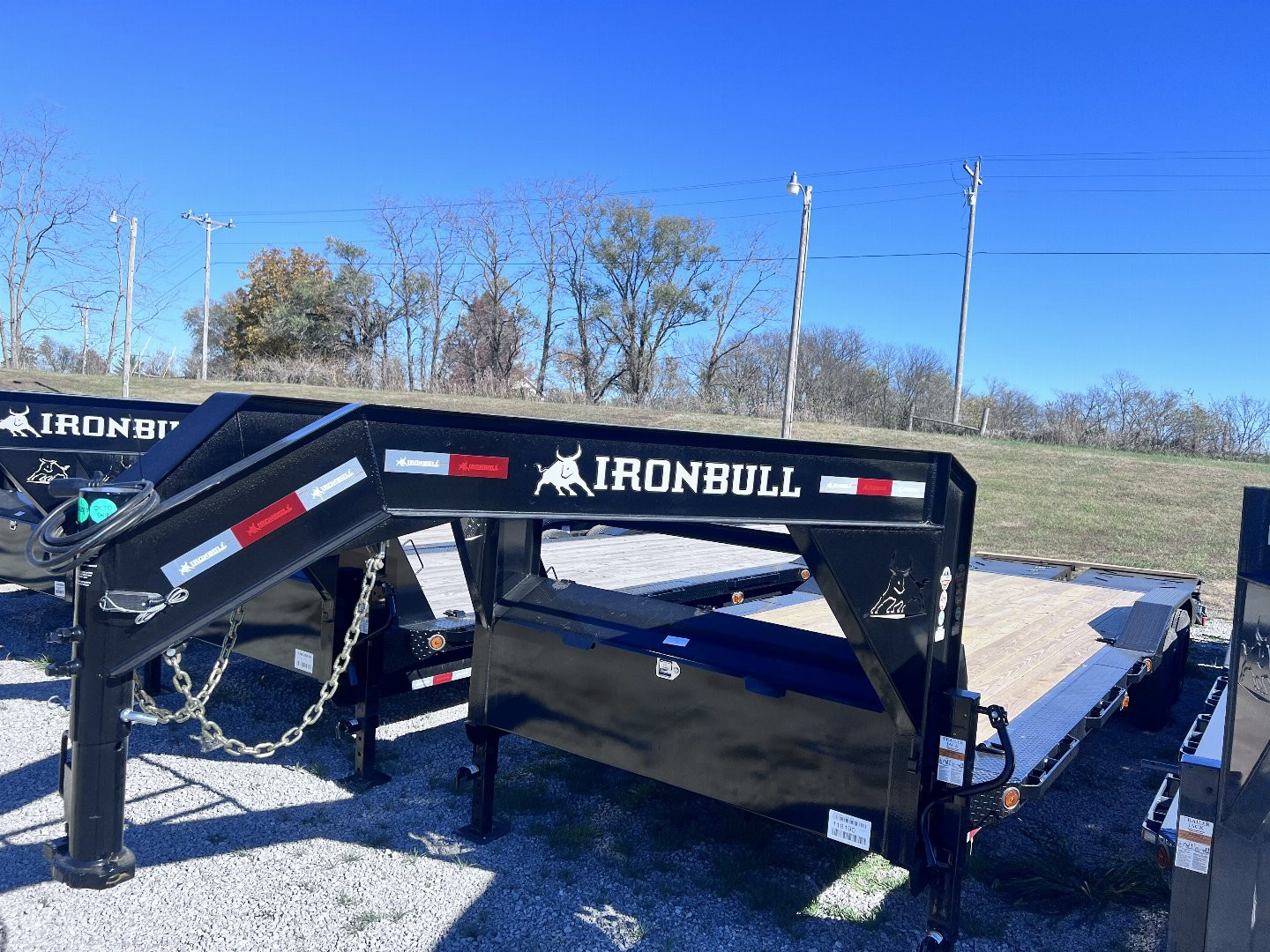New 2025 IRON BULL 102X28 GOOSENECK EQUIPMENT TRAILER W/ 8K AXLES, 16 PLY TIRES AND DRIVE OVER FENDERS