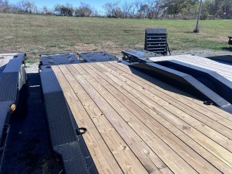New 2025 IRON BULL 102X28 GOOSENECK EQUIPMENT TRAILER W/ 8K AXLES, 16 PLY TIRES AND DRIVE OVER FENDERS