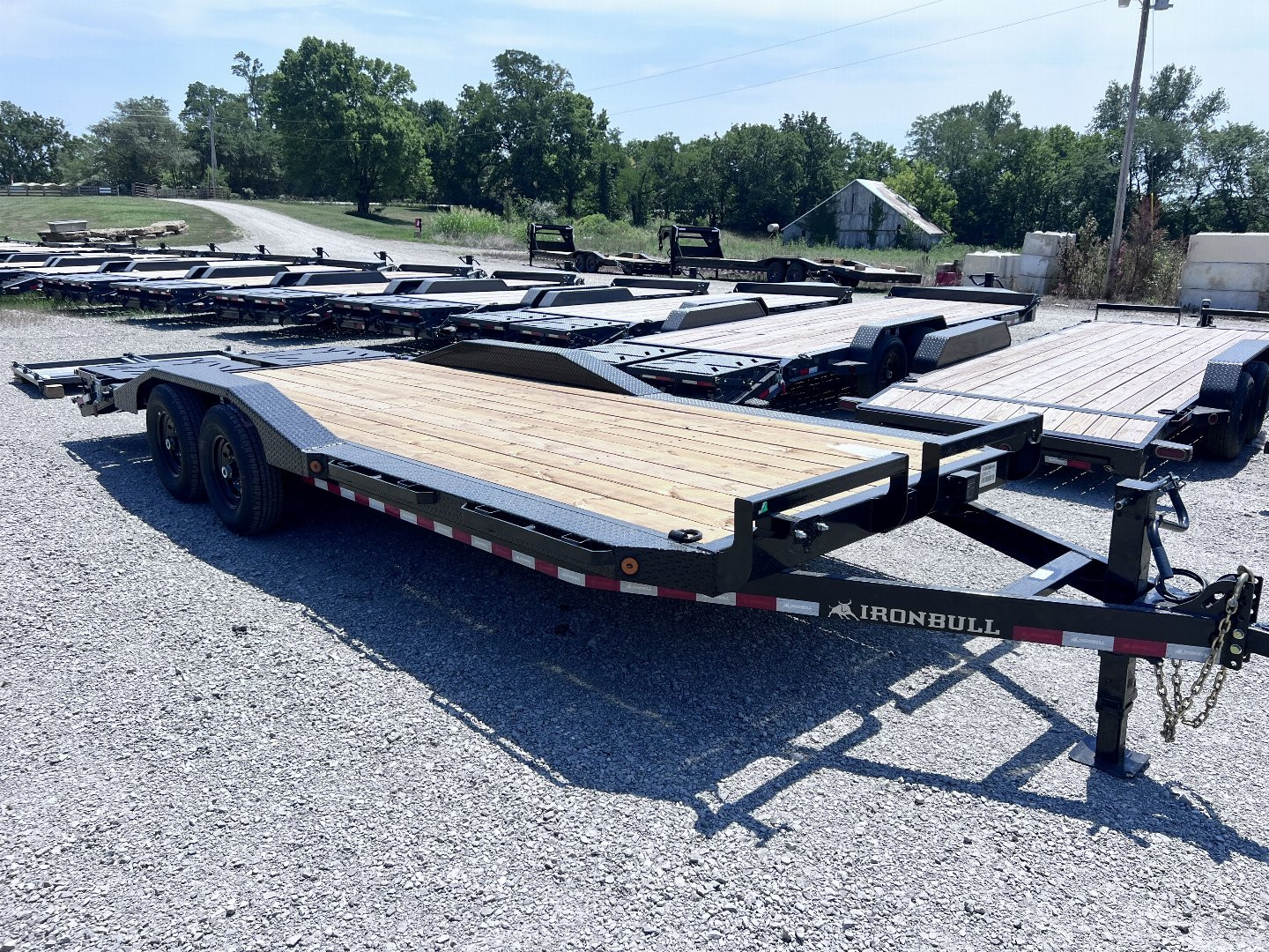 New 2024 IRON BULL 102X22 EQUIPMENT TRAILER W/ DRIVE OVER FENDERS