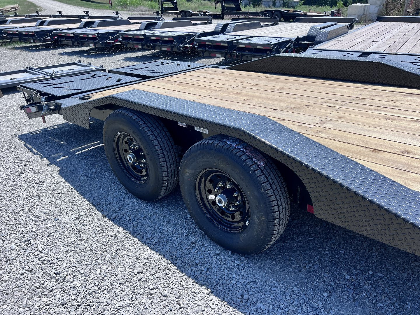 New 2024 IRON BULL 102X22 EQUIPMENT TRAILER W/ DRIVE OVER FENDERS