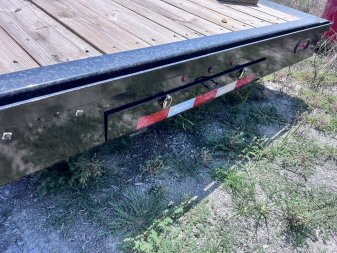 New 2024 IRON BULL 102X32 GOOSENECK EQUIPMENT TRAILER W/ DRIVE OVER FENDERS