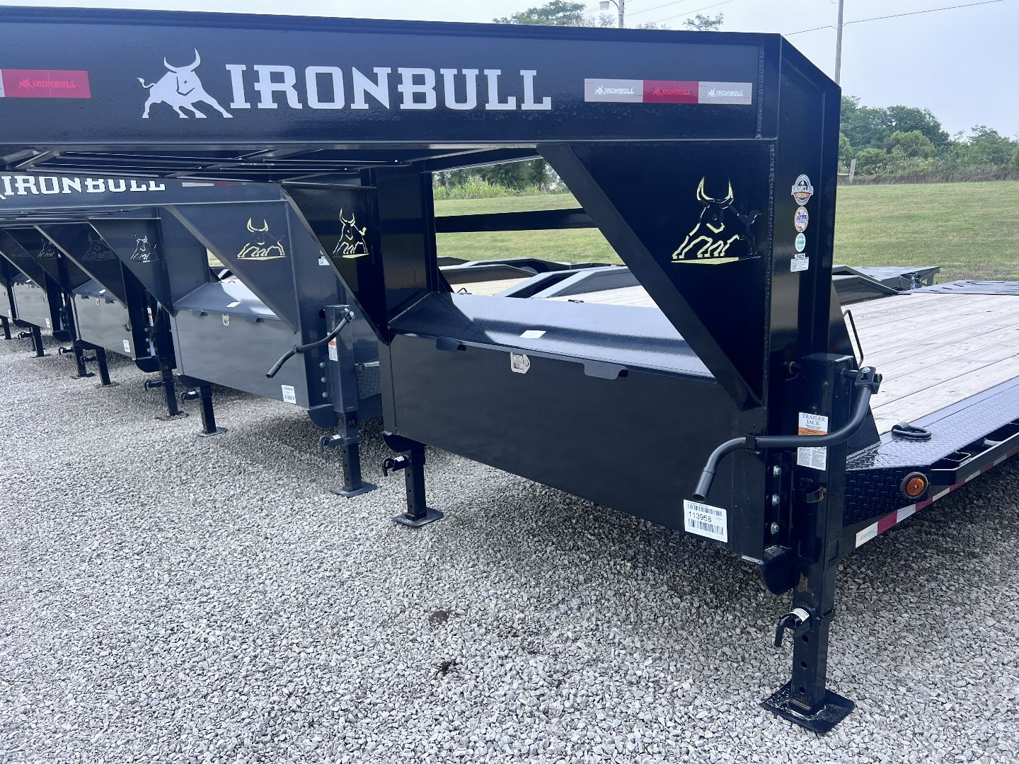 New 2024 IRON BULL 102X22 GOOSENECK EQUIPMENT TRAILER W/ DRIVE OVER FENDERS