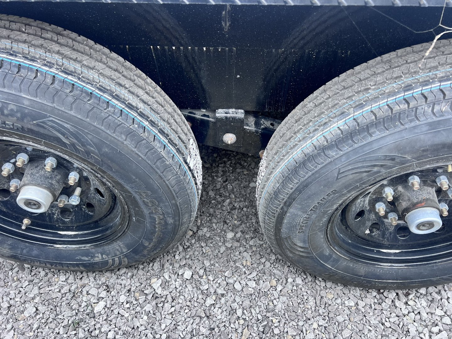 New 2024 IRON BULL 102X22 GOOSENECK EQUIPMENT TRAILER W/ DRIVE OVER FENDERS
