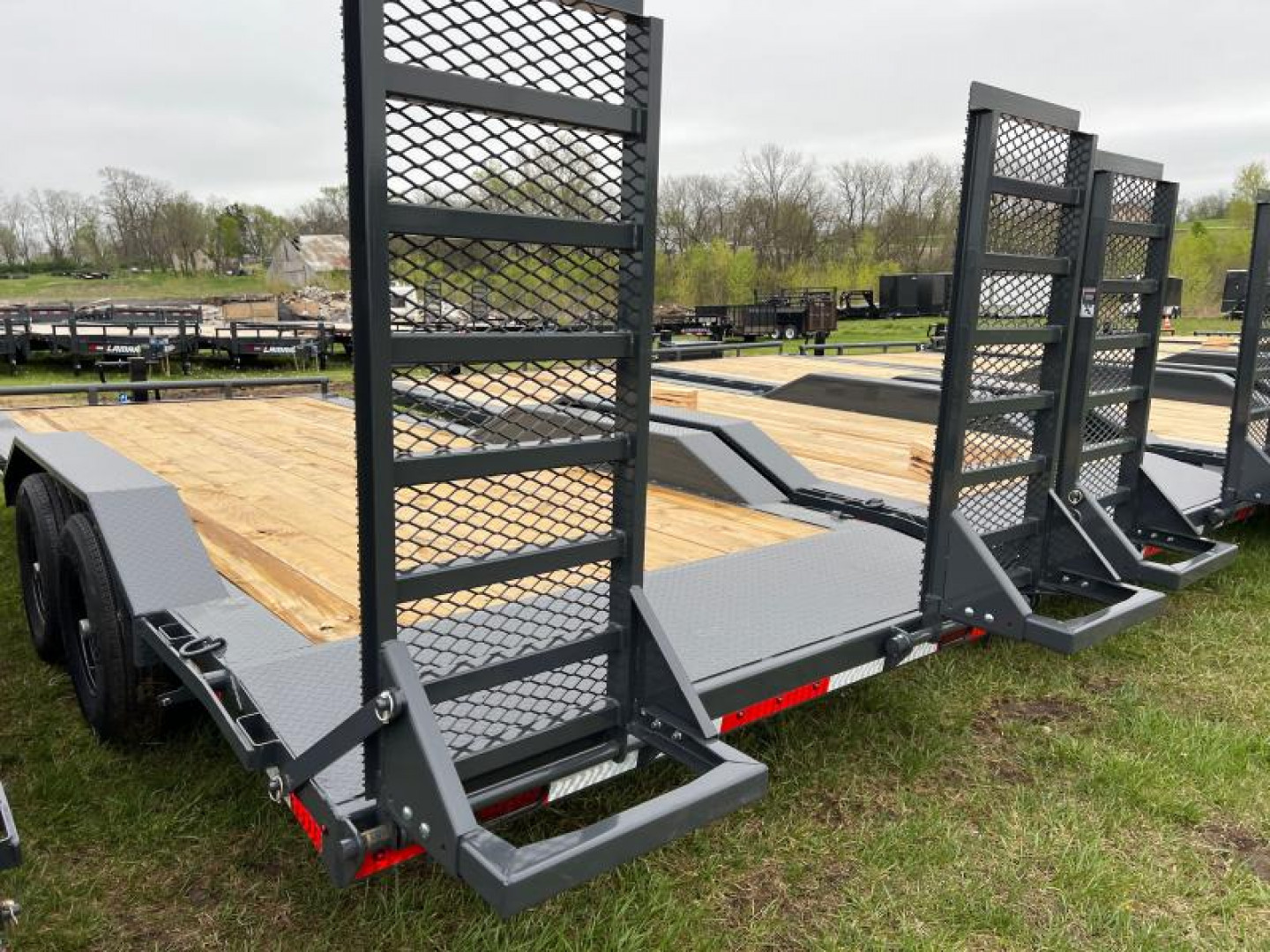 New LAMAR 102X20 EQUIPMENT TRAILER W/ DRIVE OVER FENDERS