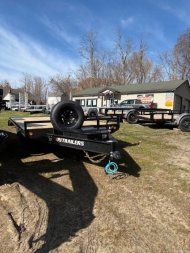 New PJ Trailers 102" x 24' F8 - 14K GVW