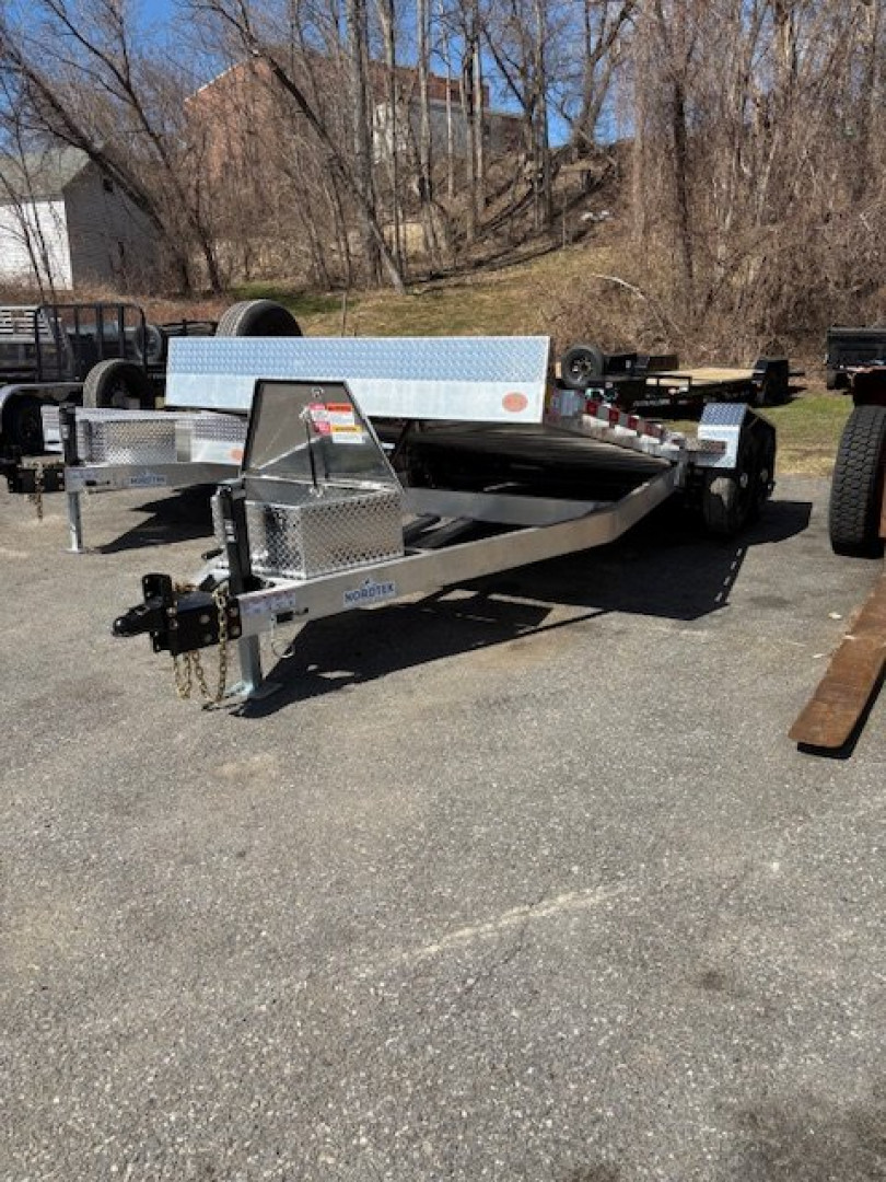 New 2025 Nordtek TD82X20-10LD Tilt Trailer