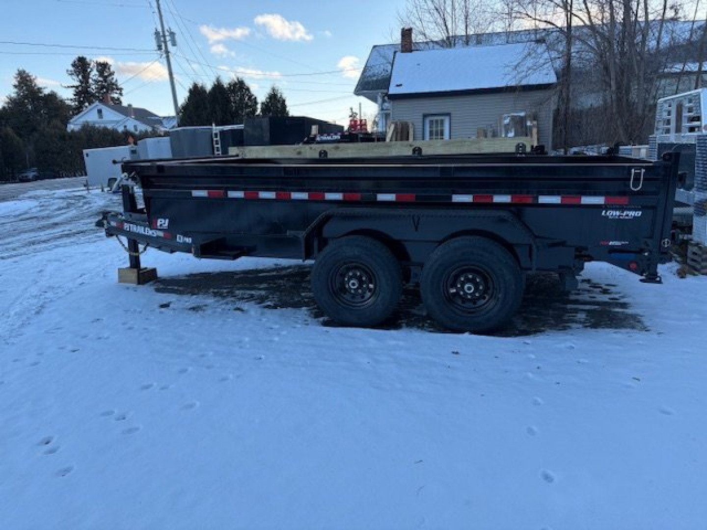 New 2025 PJ TRAILERS 83" x 14' DL Dump Trailer - 14K GVW