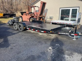 New 2025 PJ Trailers CH 18' Steel Deck Car Hauler - 7K GVW