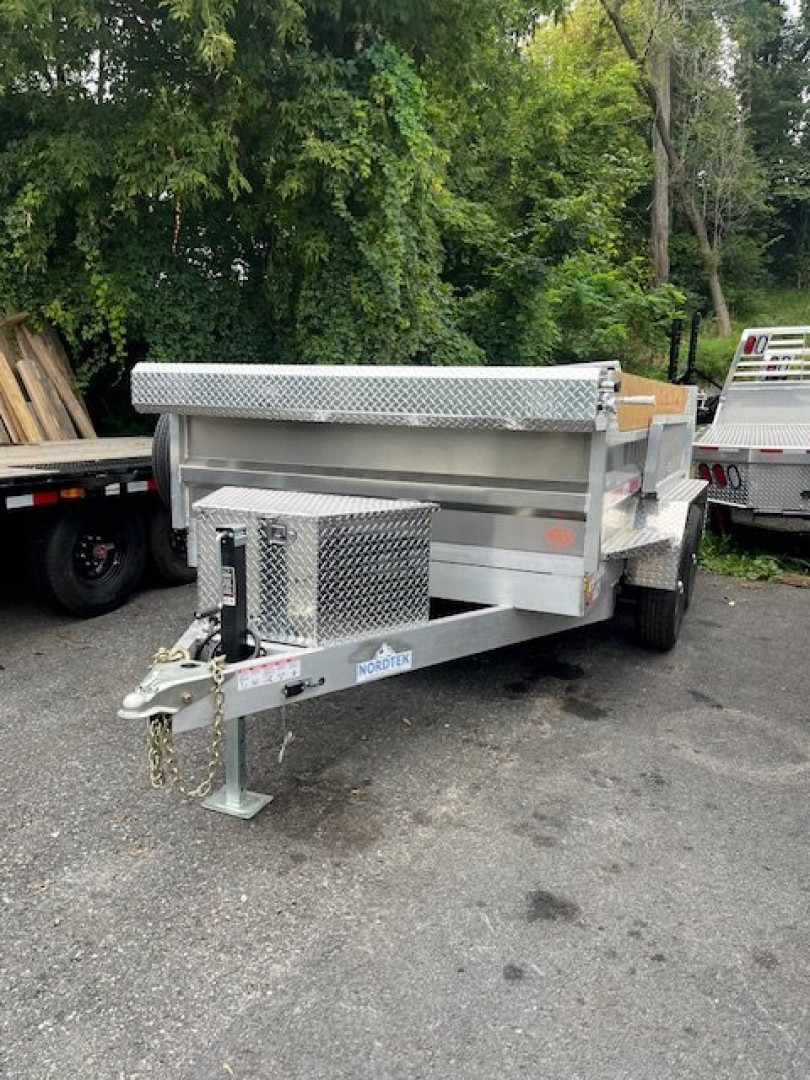New 2025 NORDTEK DT 75"X 10' - 7K GVW Dump Trailer