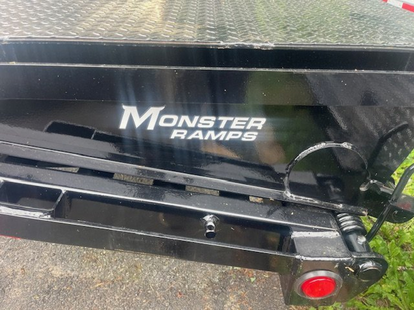 New 2025 PJ TRAILERS 102" x 25' LS Flatbed Trailer with Flip over Monster Ramps