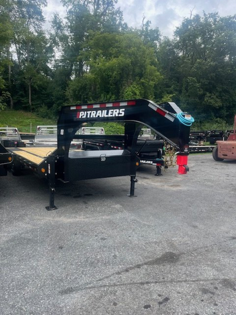 New 2025 PJ TRAILERS 102" x 25' LS Flatbed Trailer with Flip over Monster Ramps