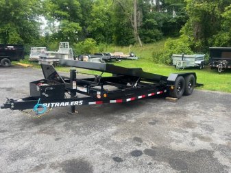 New PJ Trailers 83" x 20' Power Full Tilt