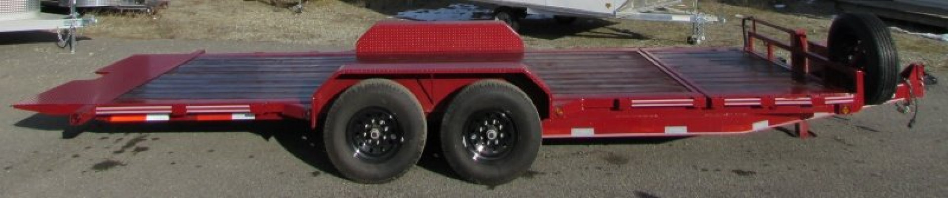 New 2025 East Texas Trailers TG8320072 Tilt Trailer