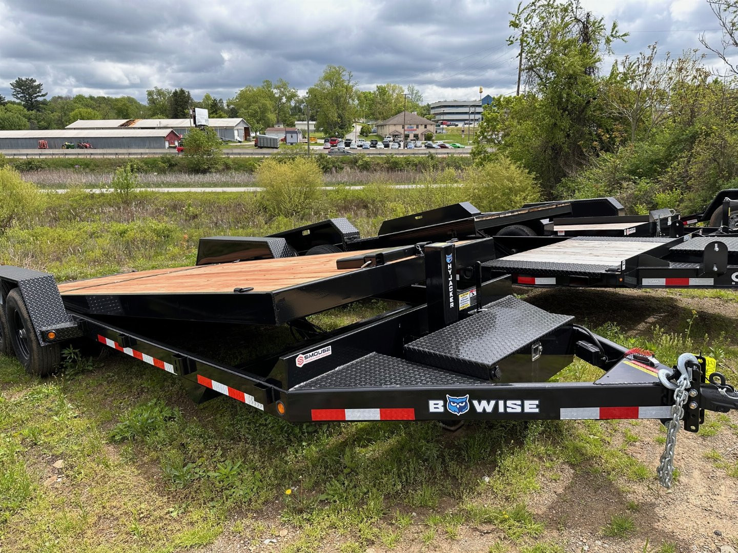 New 2026 BWise 22' Lo Pro Power Full Tilt Trailer w/ Hydraulic Jack
