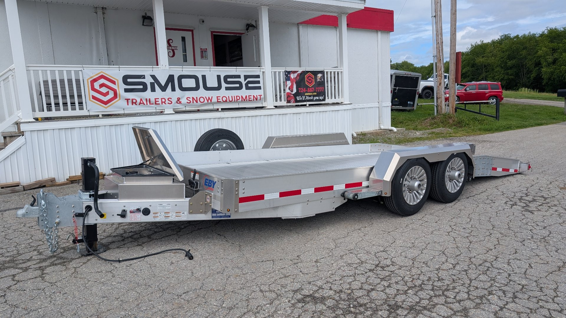 New 2025 EBY 20' "Kneeling" Aluminum Tilt Equipment Trailer (6 Degree Load Angle!!!)