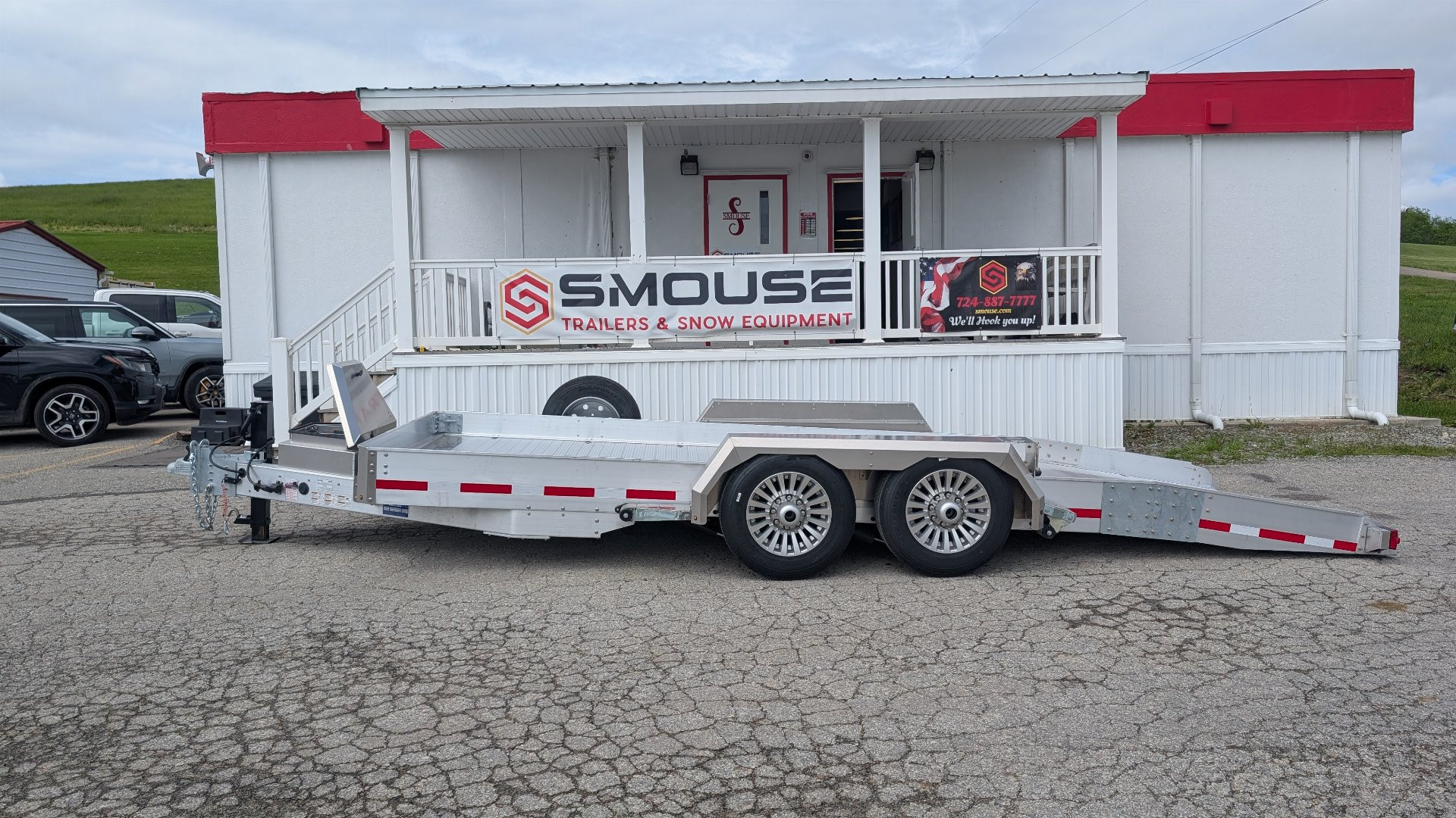 New 2025 EBY 20' "Kneeling" Aluminum Tilt Equipment Trailer (6 Degree Load Angle!!!)